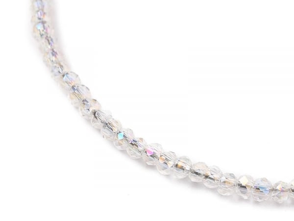 Acheter Bracelet en perles facétées - blanc irisé - 6,99 € en ligne sur La Petite Epicerie - Loisirs créatifs