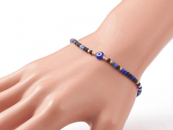 Acheter Bracelet perles œil bleu - porte bonheur - taille ajustable - 6,99 € en ligne sur La Petite Epicerie - Loisirs créatifs