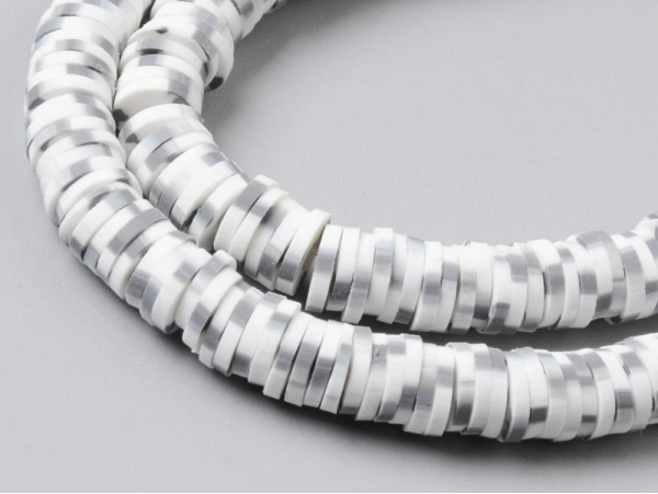 Acheter Boite de perles rondelles heishi 6 mm - Naturel blanc - 2,59 € en ligne sur La Petite Epicerie - Loisirs créatifs