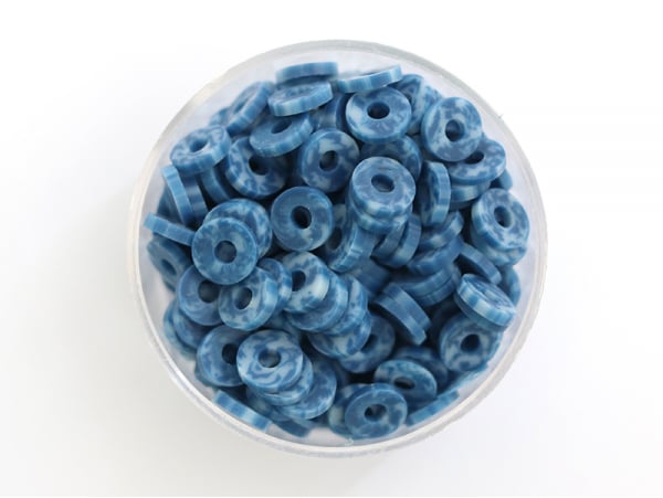 Acheter Boite de perles rondelles heishi 6 mm - bleu nature imitation pierre - 2,59 € en ligne sur La Petite Epicerie - Loisi...