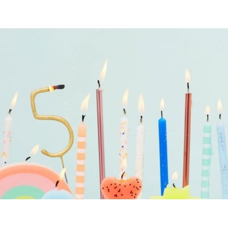 5 petites bougies d'anniversaire chiens colorés
