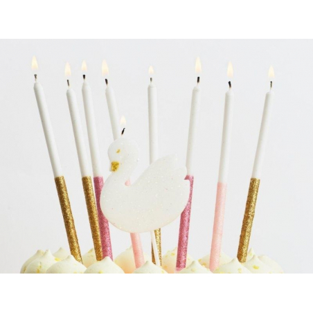 Acheter 16 grandes bougies d'anniversaire multicolore à paillettes - 9,99 € en ligne sur La Petite Epicerie - Loisirs créatifs