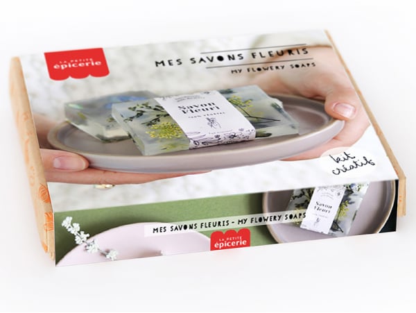 Acheter Kit MKMI - Mes savons naturels - Mes kits Make it - 16,99 € en ligne sur La Petite Epicerie - Loisirs créatifs