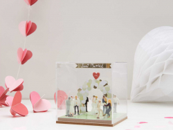 Acheter Cloche de décoration cube taille M - Rico Design - 11,49 € en ligne sur La Petite Epicerie - Loisirs créatifs