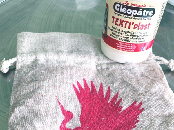 Acheter Texti'Plast - Enduit textile pour transformer le tissu en toile cirée 250 gr - Cléopâtre - 12,99 € en ligne sur La Pe...