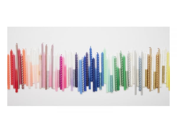 Acheter 16 grandes bougies d'anniversaire coniques 8 couleurs - Meri Meri - 11,99 € en ligne sur La Petite Epicerie - Loisirs...