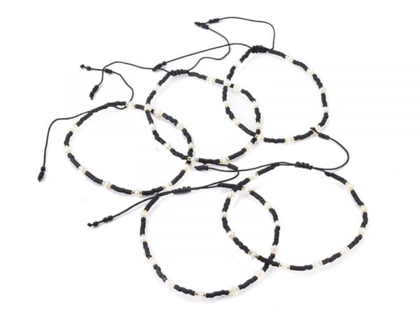 Acheter Bracelet nylon tressé réglable perles rocailles et miyuki - Noir - 6,99 € en ligne sur La Petite Epicerie - Loisirs c...