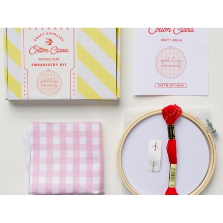 Acheter Kit de broderie - Good things are coming - Cotton Clara - 21,59 € en ligne sur La Petite Epicerie - Loisirs créatifs