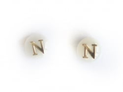 Acheter Perle coquillage naturel et laiton doré - Lettre N - 0,79 € en ligne sur La Petite Epicerie - Loisirs créatifs