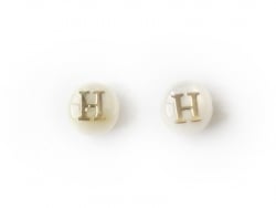 Acheter Perle coquillage naturel et laiton doré - Lettre H - 0,79 € en ligne sur La Petite Epicerie - Loisirs créatifs