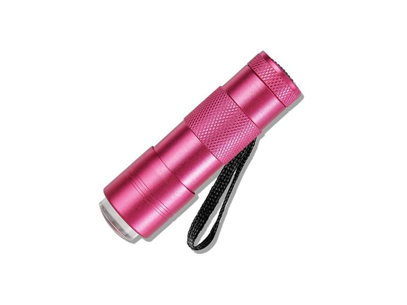 Faites sécher vos créations en résine avec cette mini lampe UV rose !