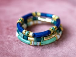 Acheter Lot de 5 perles tubes transparentes en résine 6 mm - Bleu - 1,99 € en ligne sur La Petite Epicerie - Loisirs créatifs