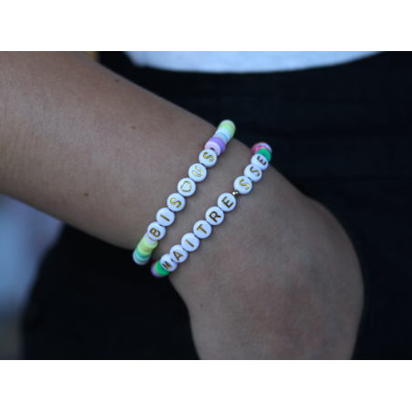 Acheter Perles lettres "Bisous" pour bracelet à personnaliser - 1,99 € en ligne sur La Petite Epicerie - Loisirs créatifs