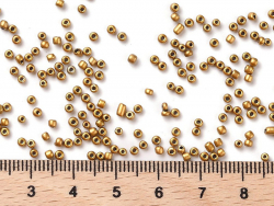 Acheter Boite de 15 couleurs variées de perles de rocailles rondes 12/0 - 2mm env. - 13,49 € en ligne sur La Petite Epicerie ...
