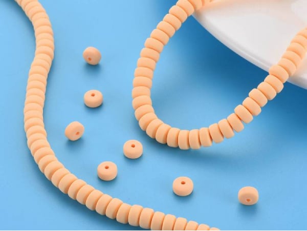 Acheter Boite de perles heishi épaisses 6 mm - Pêche - 3,49 € en ligne sur La Petite Epicerie - Loisirs créatifs