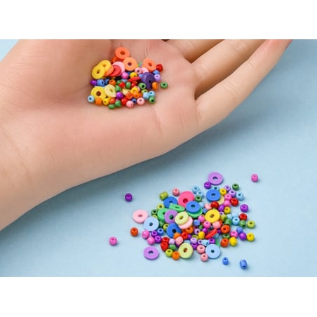 Acheter Kit de perles heishi et perles de rocailles - Fil et pince inclus - 12,99 € en ligne sur La Petite Epicerie - Loisirs...