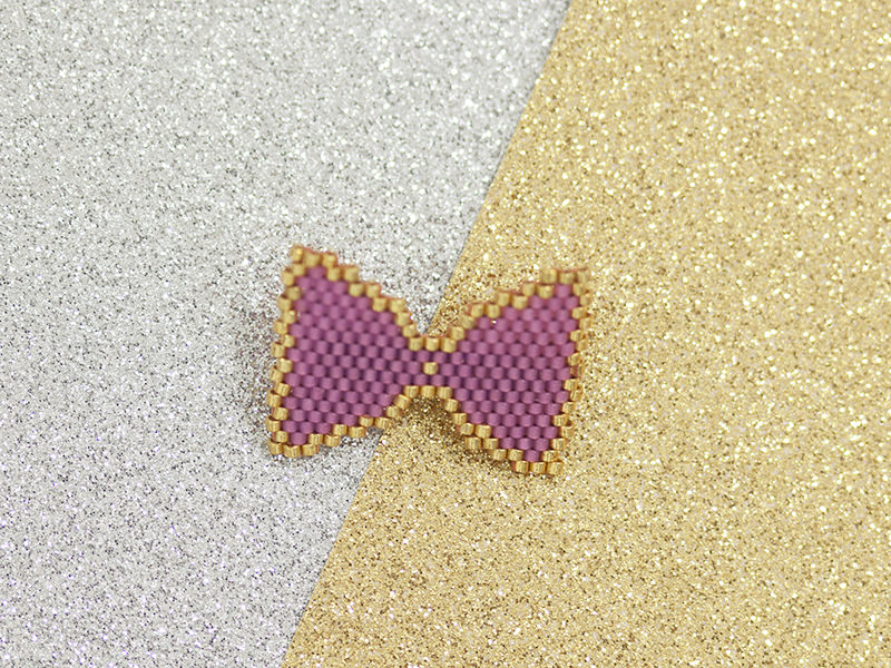 La broche Noeud en perles Miyuki