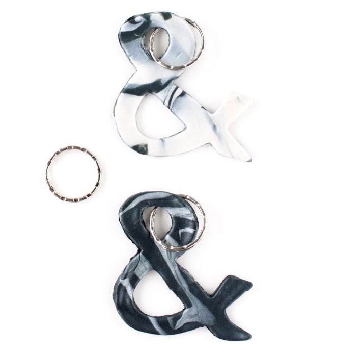 Le porte-clefs effet marbré