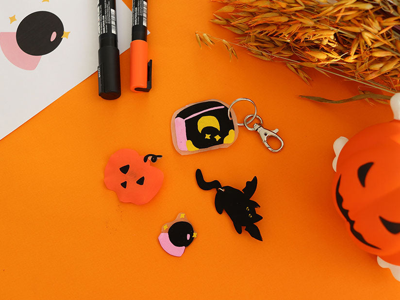 Mes accessoires d'Halloween en plastique fou