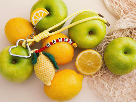 Crochet DIY Dolce Vita : réalisez un bag charm Citron et Feuilles