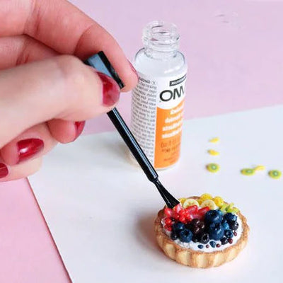 Boutique Colles et Vernis pour pâte FIMO en ligne