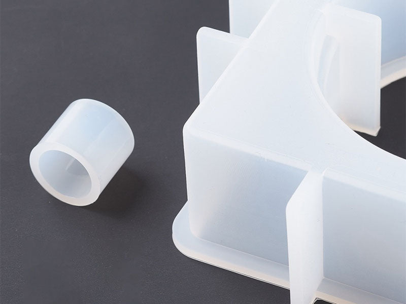 achat Moule en silicone - Vase soliflore carré - 13,8 cm