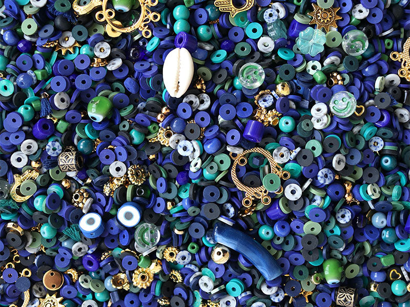 Achat Mélange de perles heishi et de breloques - Istanbul