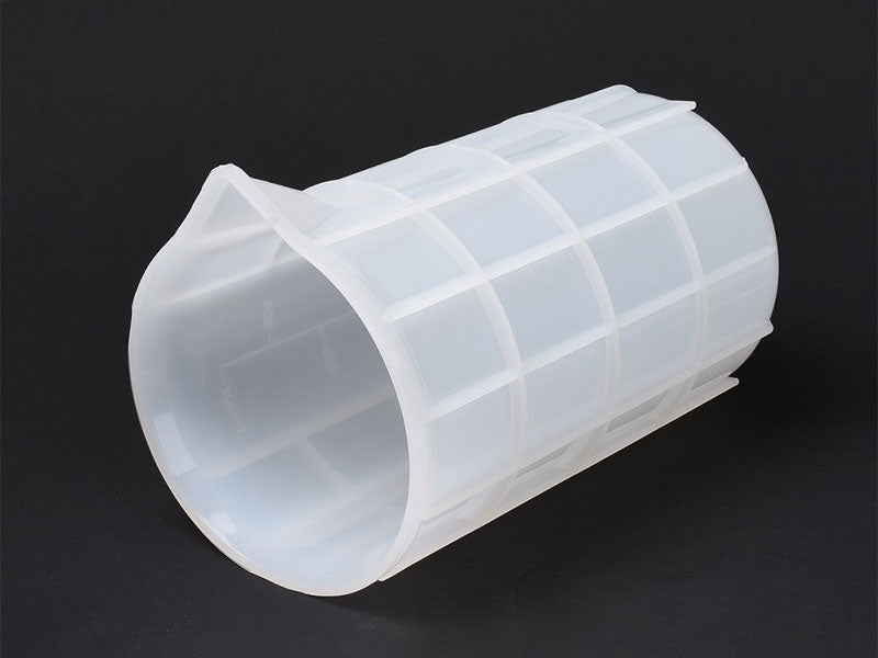 achat Verre doseur avec bec verseur en silicone - 750 ml