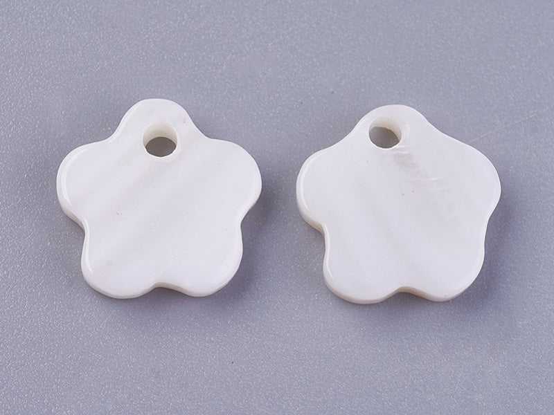 Achat Lot de 10 breloques - fleur - Coquillage naturel - 13 mm