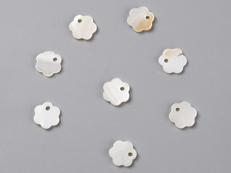 Achat Lot de 10 perles fleur - Coquillage naturel - 10 mm