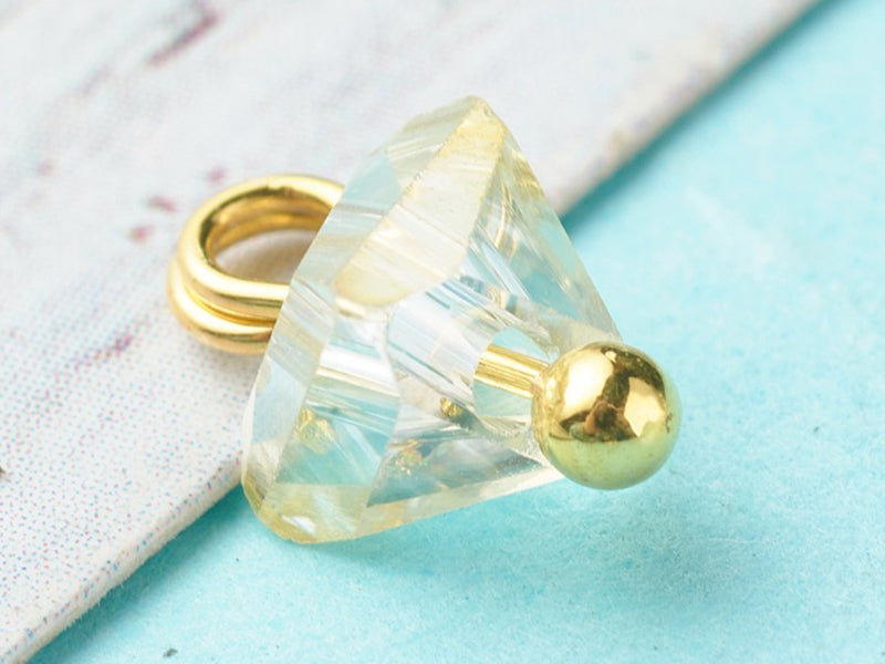 achat 10 pendentifs en verre irisé - forme triangulaire - tons crèmes - 8 x 6 mm