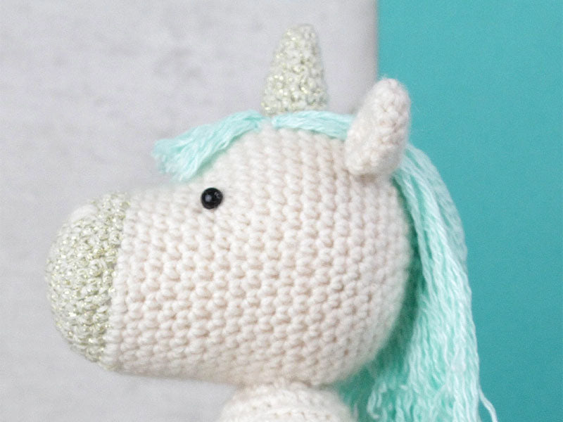 achat Kit crochet - Holly la licorne
