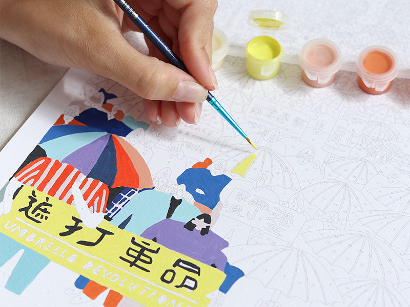 achat Coffret peinture au numéro - Petit Pinceau - Umbrella Revolution par Tara Deacon