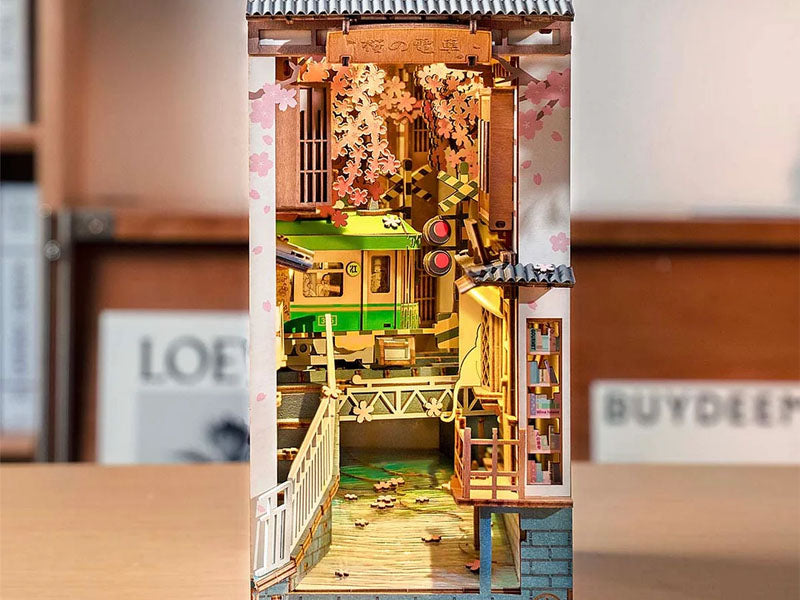 achat Book Nook - Pièce miniature - Sakura Densya