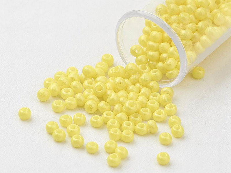 achat Perles de rocailles en tube - Jaune poussin - 2 mm