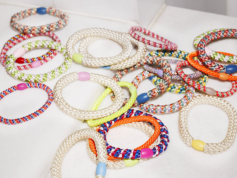 Craquez pour cet élastique à cheveux Kknekki Rose Nude glitter