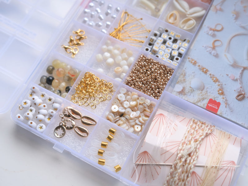 Achat Maxi boîte Piña Colada - 20 compartiments perles & apprêts pour création de bijoux