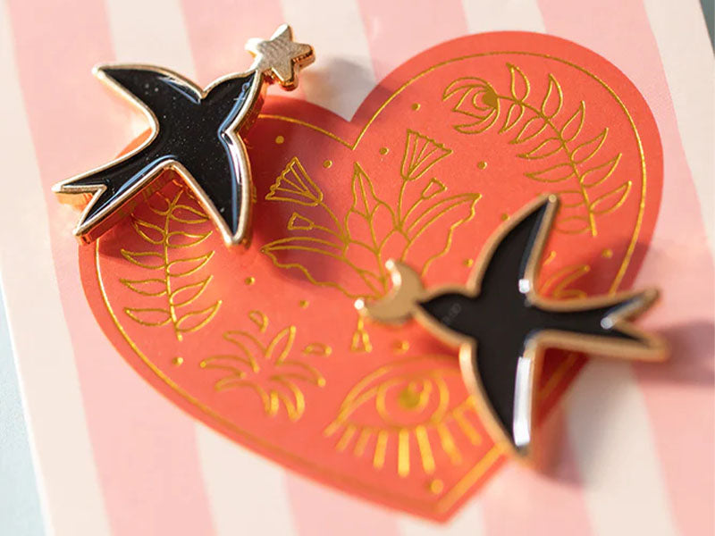 achat Lot de 2 Pin's Hirondelles Swallows - ATWS