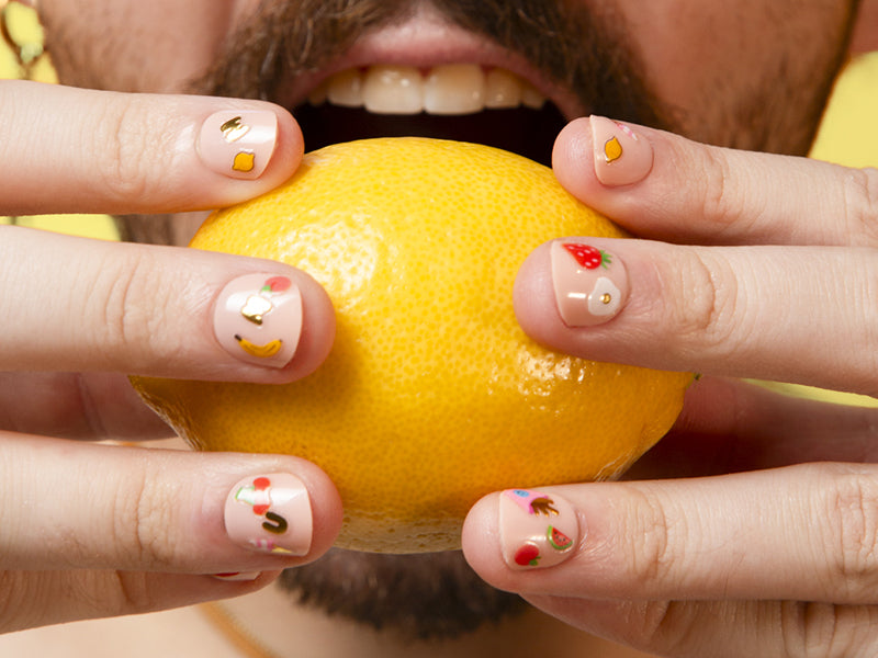 achat Stickers Nail art Yummy - Set de 120 stickers ongles OMY
