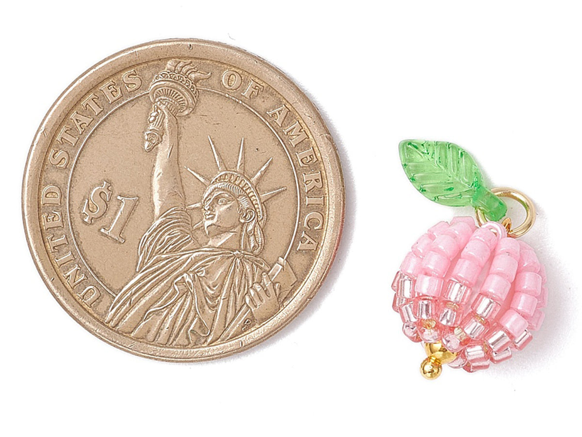 Achat Pendentif pomme rose en perles de rocaille nacrées