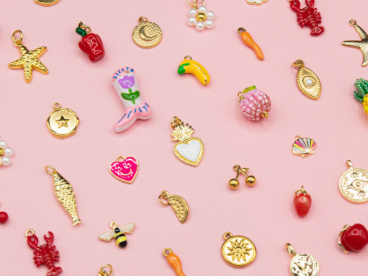 achat Breloque cœur émaillée en laiton doré à l’or fin – Rose