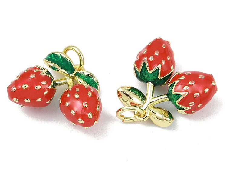 achat Breloque fraise émaillée en laiton doré à l’or fin