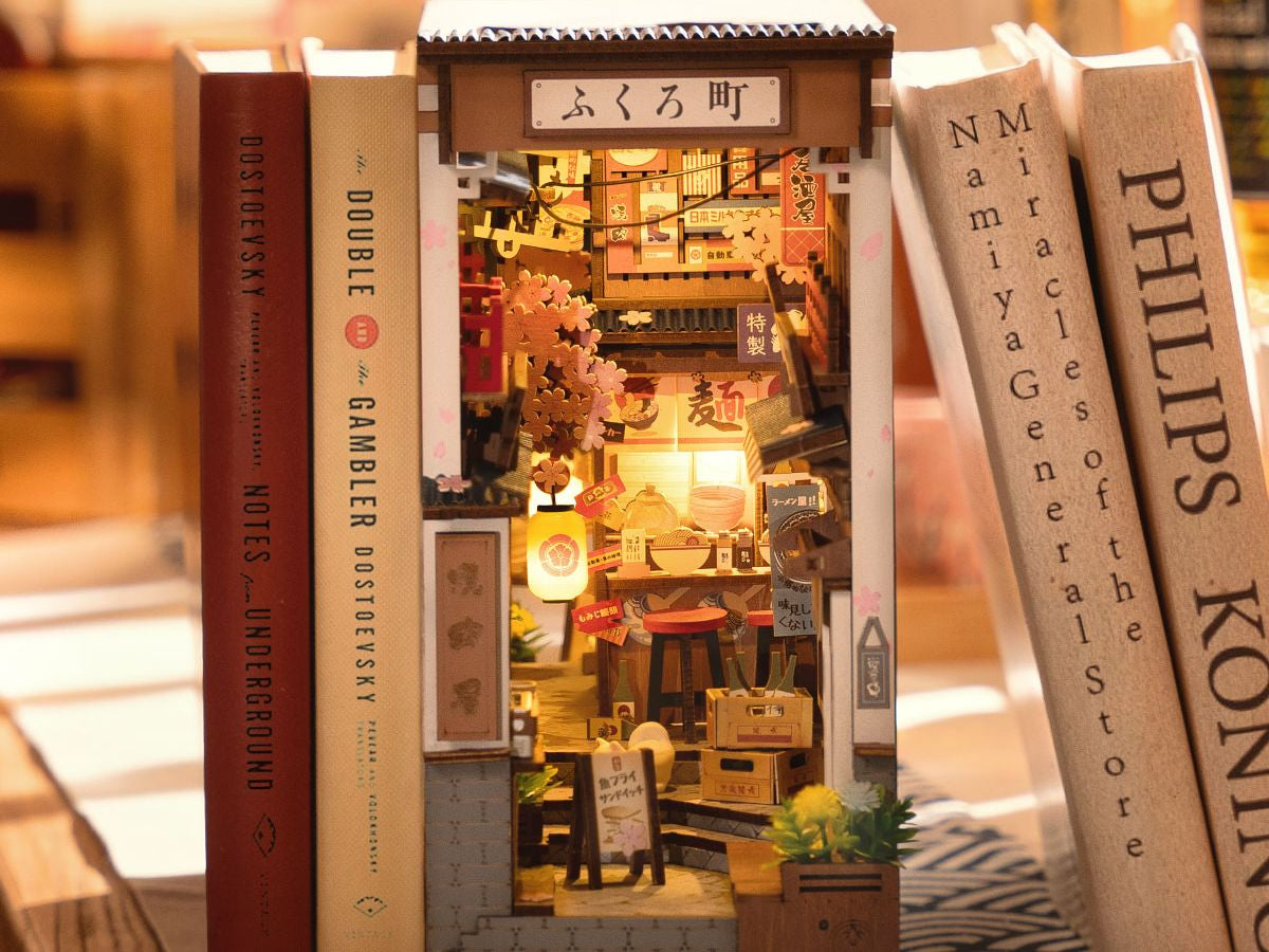 Book Nook - Pièce miniature - Sakura Wine Alley  - ROLIFE