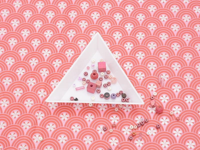 Achat Plateau triangulaire pour trier les perles