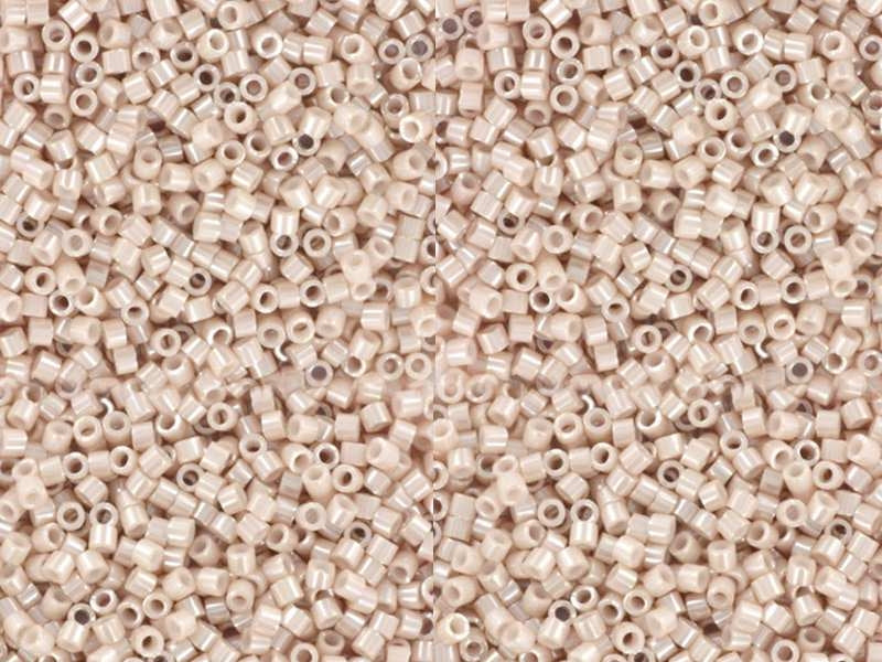 Achat Miyuki Delicas 11/0 - Opaque pink champagne ceylon 1535