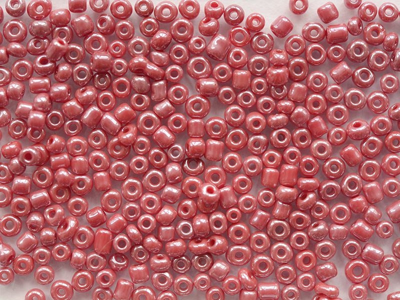 Achat Tube de 350 perles de rocailles opaques nacrées - rouge cerise