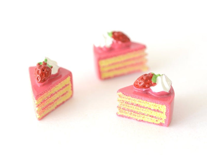 Achat Cabochon part de gâteau à la fraise