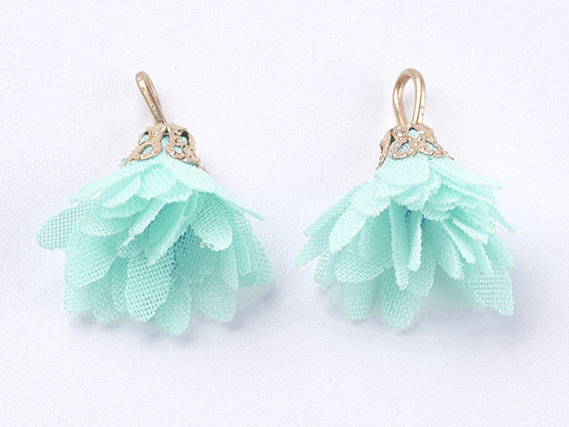 achat Pendentif fleur pompon en organza - vert d'eau