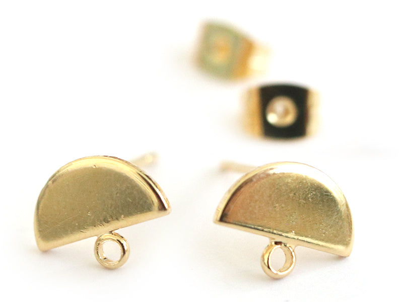 Achat Paire de puces d'oreilles avec plateau demi-cercle - dorée à l'or fin 18K