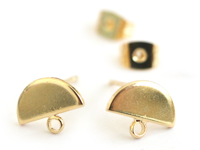 Achat Paire de puces d'oreilles avec plateau demi-cercle - dorée à l'or fin 18K